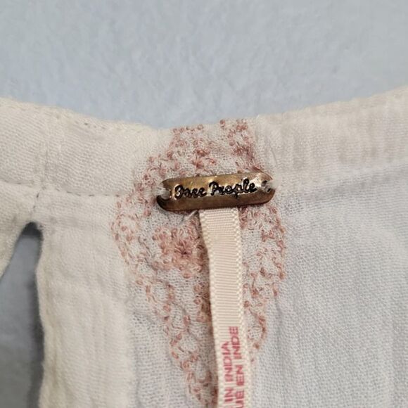 Free People Diamond Embroidered Tunic Tank Top White Rose Boho Flowy XS - Picture 4 of 7